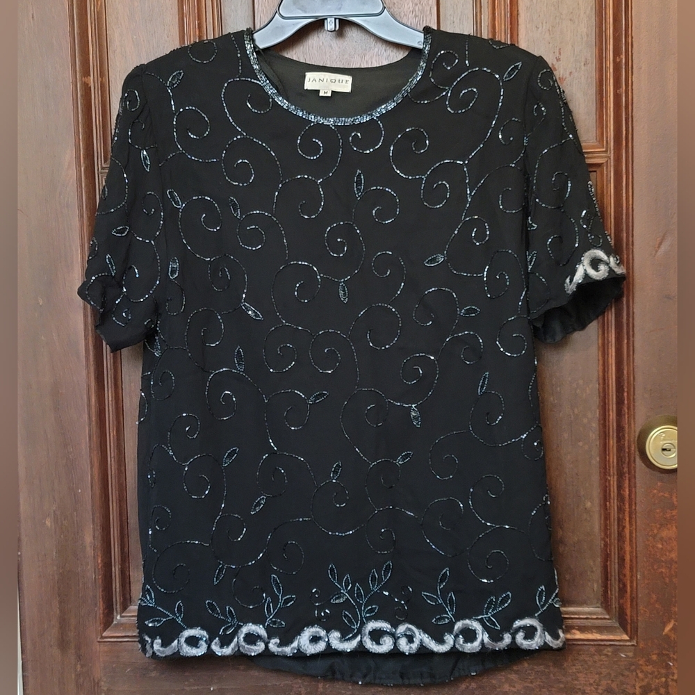 Vintage JANIQUE Elegant Beaded With Sequin Black Blouse. Size Medium